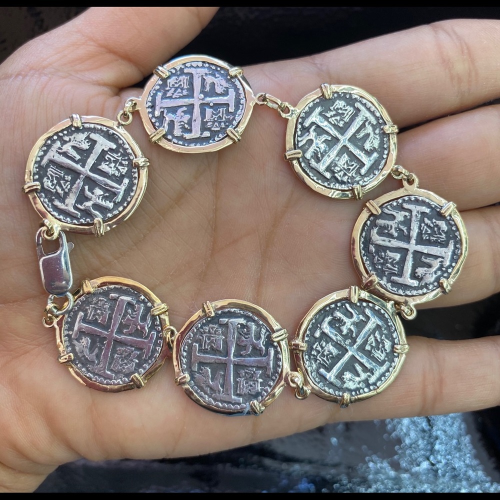 Atocha coin bracelet in 14Kt solid gold bezel